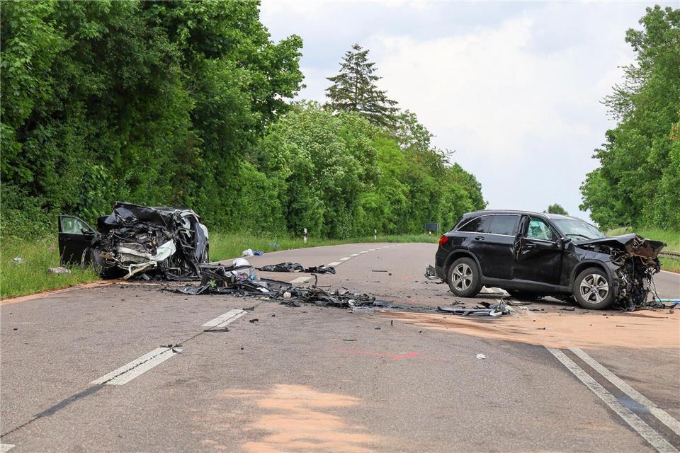 Zu einem tödlichen Unfall kam es auf einer Bundesstraße bei Bruchsal.Thomas Riedel/dpa