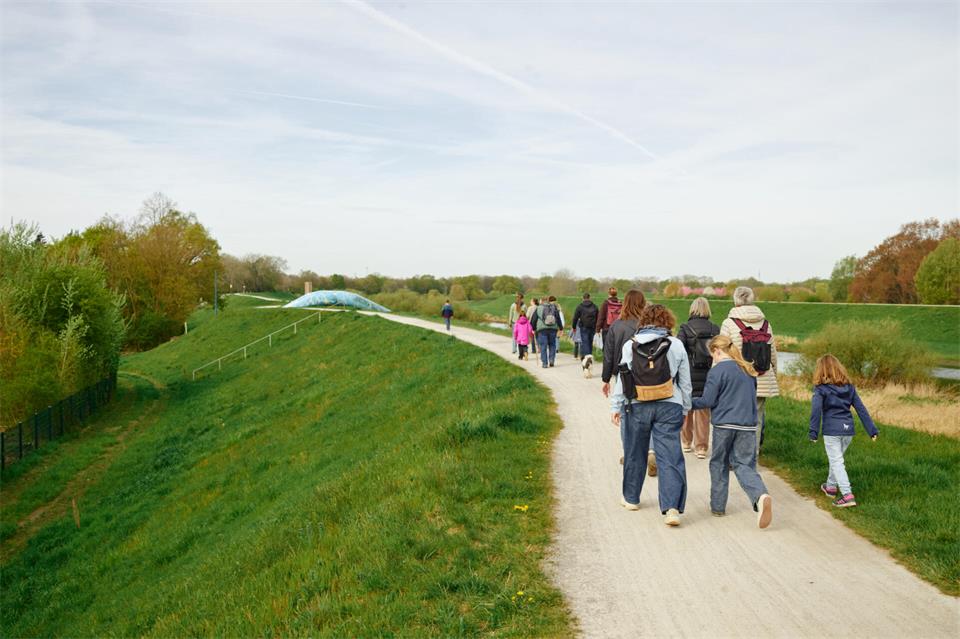 Zu einer blaugrünen Wandertour durchs Lippe-Land bei Dorsten lädt der Lippeverband am 12. September ein.