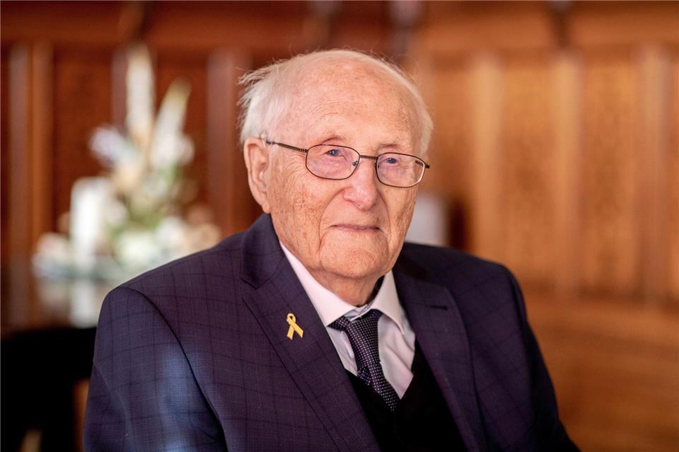 Zu seinem 101. Geburtstag hat der Holocaust-Überlebende Albrecht Weinberg Glückwünsche von Ministerpräsident Olaf Lies (SPD) bekommen. (Archivbild)Hauke-Christian Dittrich/dpa