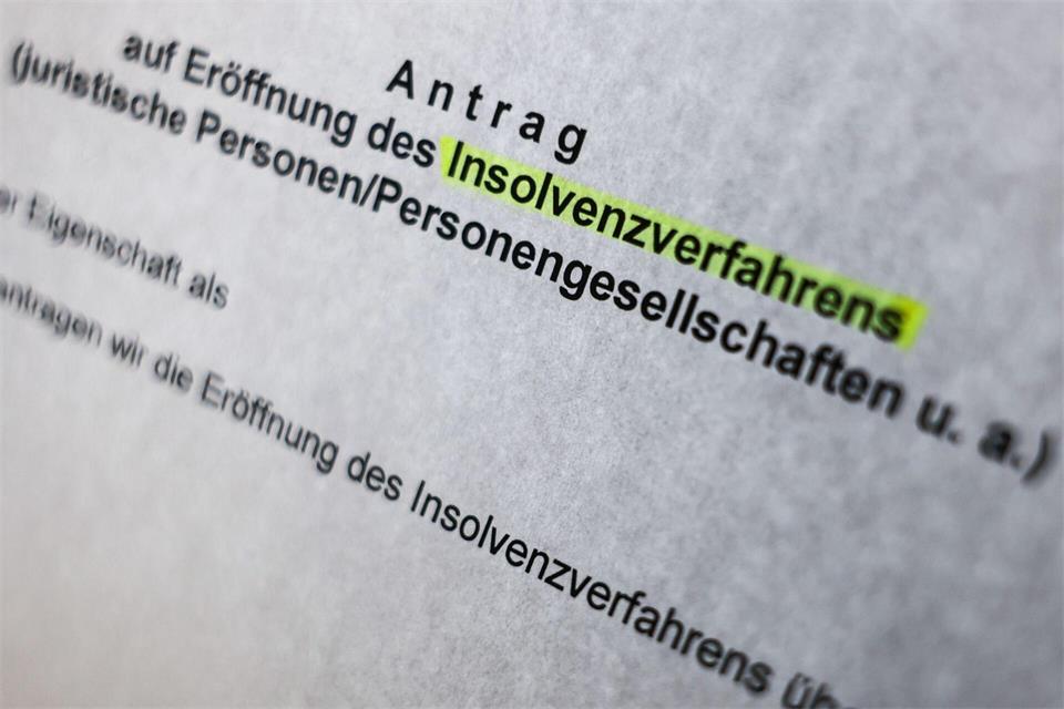 Zuletzt gab es etwas weniger Insolvenzverfahren in Thüringen. (Symbolbild)  Oliver Berg/dpa