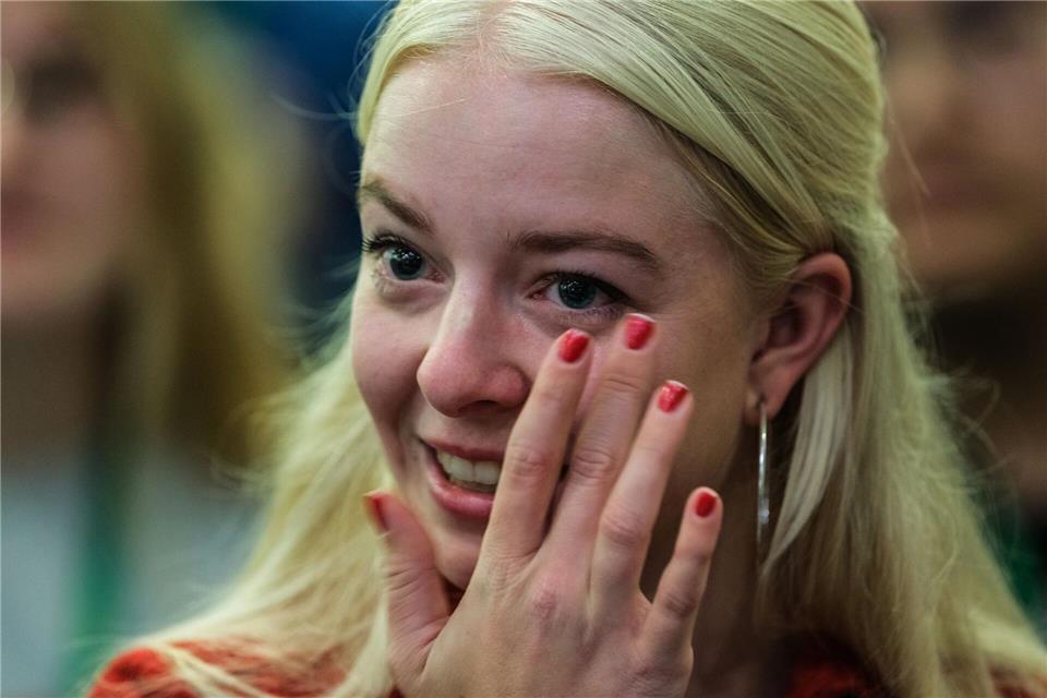 Trotz und Tränen: Grüne-Jugend-Chefin Nietzards Abschied Zum Abschied flossen bei Jette Nietzard Tränen.Sebastian Willnow/dpa