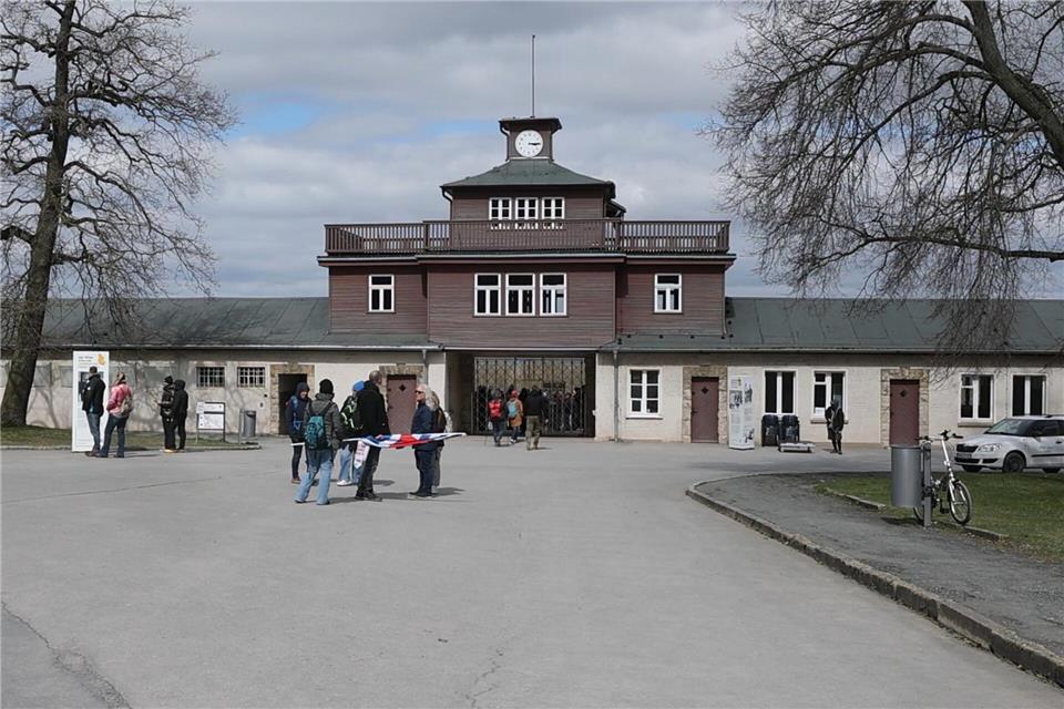 Zum Jahrestag der Befreiung des KZ Buchenwald möchte eine propalästinensische Gruppe dort demonstrieren. (Archivbild)Bodo Schackow/dpa