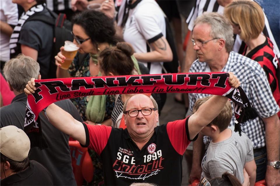 Zum Pokalfinale wird es keinen gemeinsamen Fanschal von Eintracht Frankfurt und RB Leipzig geben.