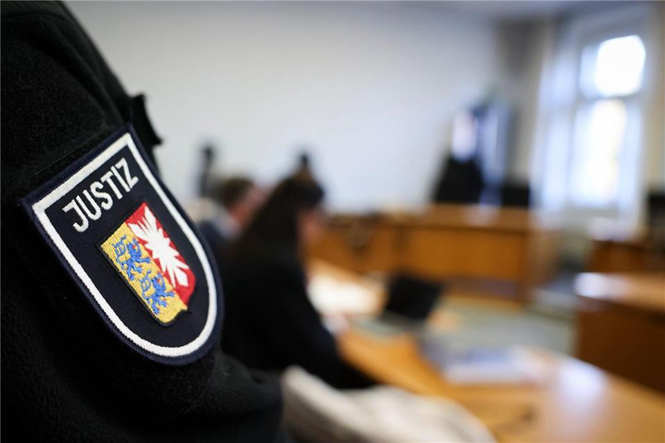 Zum Prozessauftakt legte er ein Geständnis ab.Christian Charisius/dpa