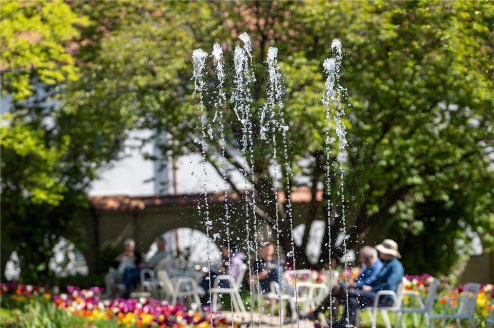 Zum Wochenstart bleibt es im ganzen Freistaat sonnig und warm.Stefan Puchner/dpa