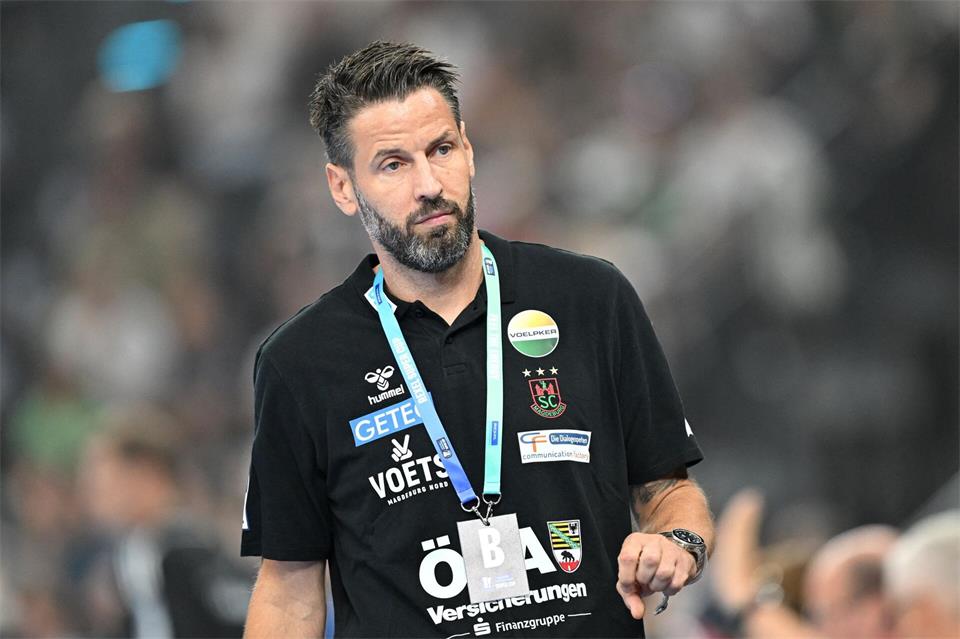 Zum ersten Mal Supercup-Sieger als Trainer: Bennet Wiegert.Angelika Warmuth/dpa