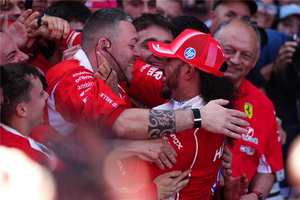 Zum ersten Mal gewinnt Lewis Hamilton im Ferrari.David Davies/PA Wire/dpa