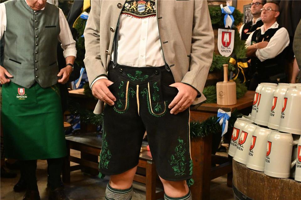 Zum ersten Mal in Lederhosen: Bayerns Ministerpräsident Markus Söder (CSU).Peter Kneffel/dpa