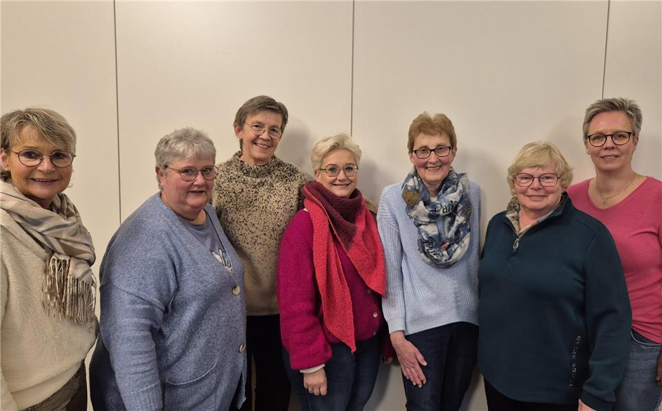 Zum neu gewählten Team der kfd St. Georg Heiden gehören (v.l.) Andrea Sprenger, Hiltrud Christoph, Angelika Brinkhaus, Pia Möllmann, Anneliese Schäpers, Cilli Berger und Heike Berger.