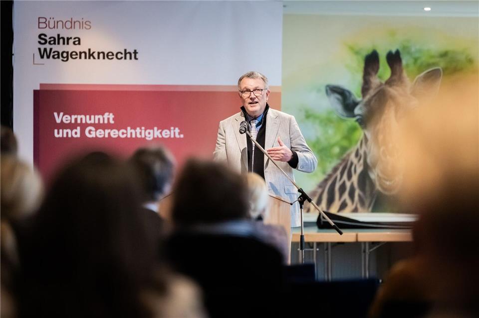 Zum weiteren Spitzenkandidaten wurde der stellvertretende BSW-Bundesvorsitzende Michael Lüders gewählt.Christoph Soeder/dpa