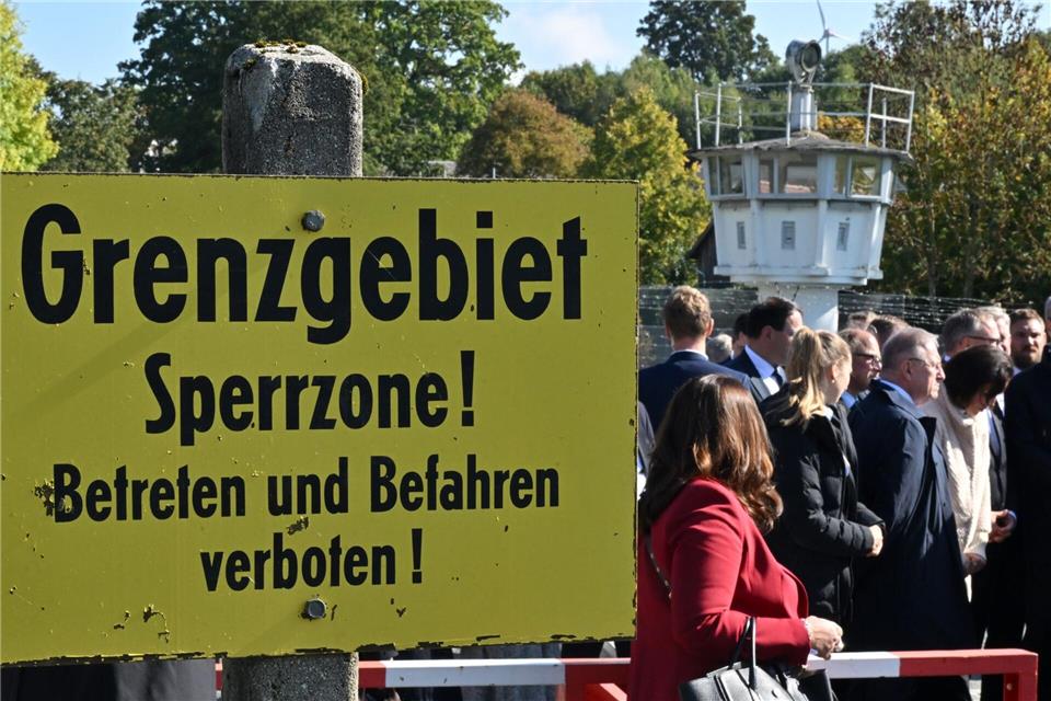 Zur Einweihung des Museumsneubaus im Oktober kamen zahlreiche Ehrengäste. (Archivbild)Martin Schutt/dpa