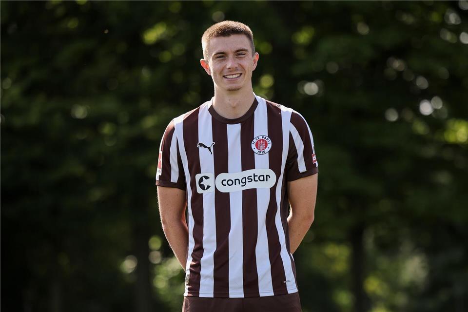 Zurück nach England: St. Paulis Stürmer Scott Banks wird an den FC Blackpool ausgeliehen. Christian Charisius/dpa