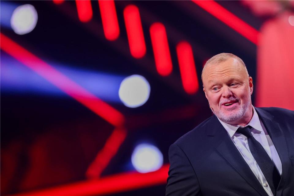 Zusammen mit Barbara Schöneberger übernimmt Entertainer Stefan Raab eine neue Samstagabend-Show. (Archivbild)Rolf Vennenbernd/dpa