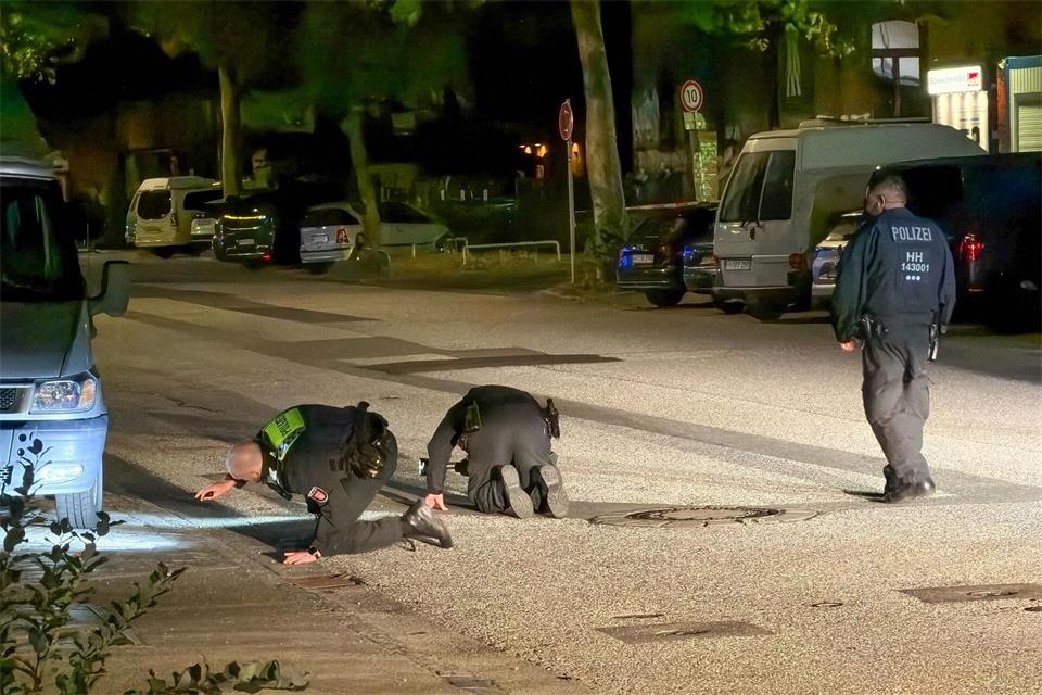 Zwei Menschen starben bei der Tat.Bodo Marks/dpa