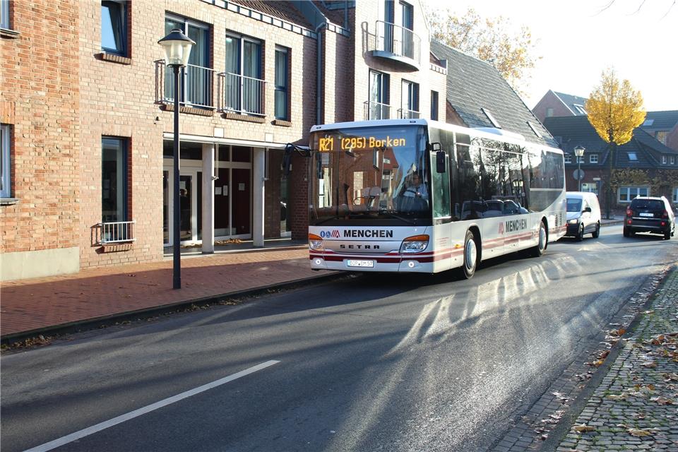 Zwischen Raesfeld und Rhade werden die Busse der Linie R21 künftig am Samstag tagsüber im Stundentakt fahren.
