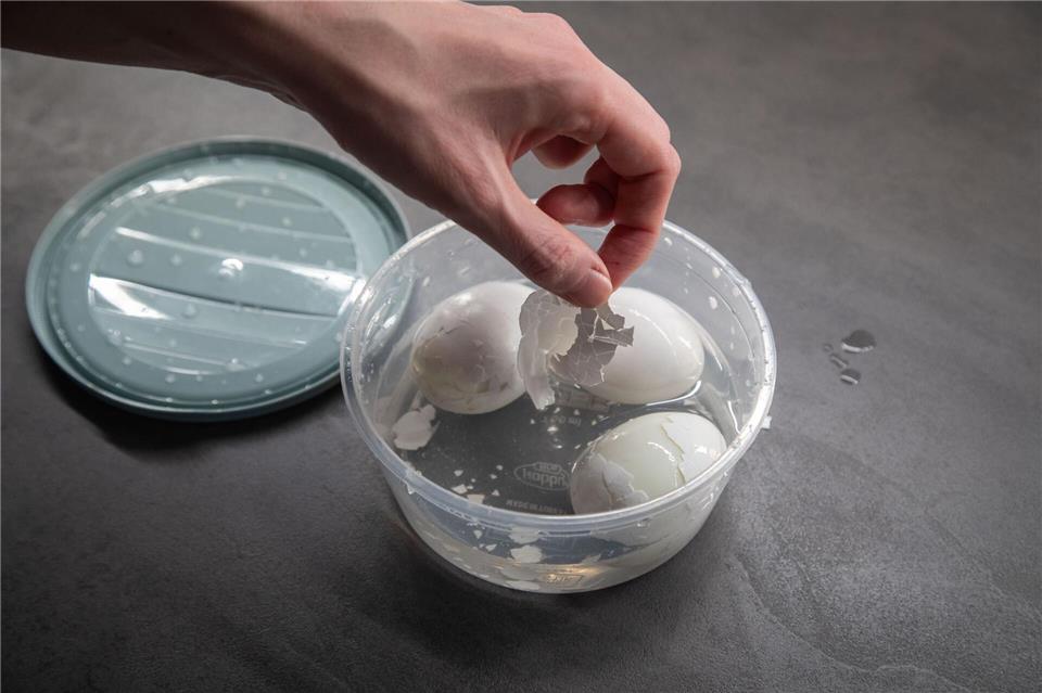 Zwischenfazit: Nach der ersten Runde sind noch nicht alle Eier gepellt.Christin Klose/dpa-tmn