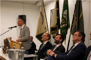 Umfrage: Heidener für die Aufnahme von Frauen im Schützenverein